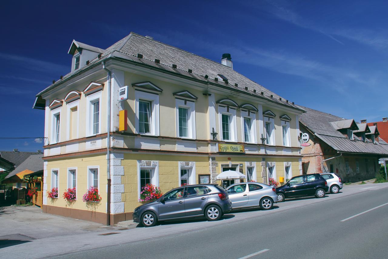 Guesthouse Osvald Жировниця Екстер'єр фото