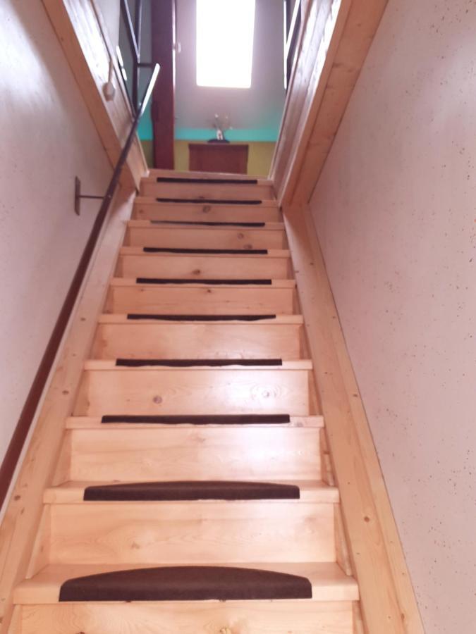 Guesthouse Osvald Жировниця Екстер'єр фото