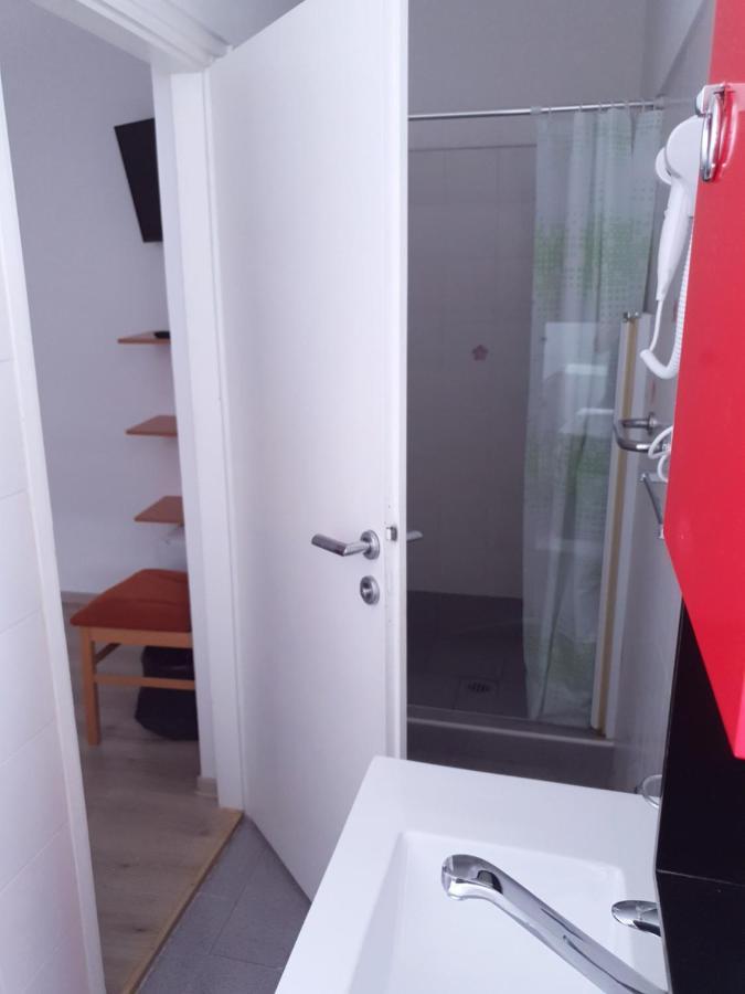 Guesthouse Osvald Жировниця Екстер'єр фото
